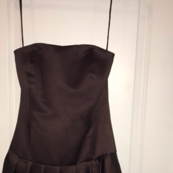 Prom dress - Picture 7 of 9